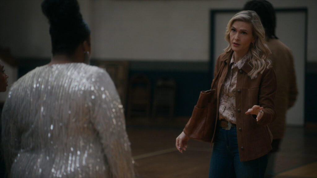 Jenn Lyon - Stumble S01E08 (2)