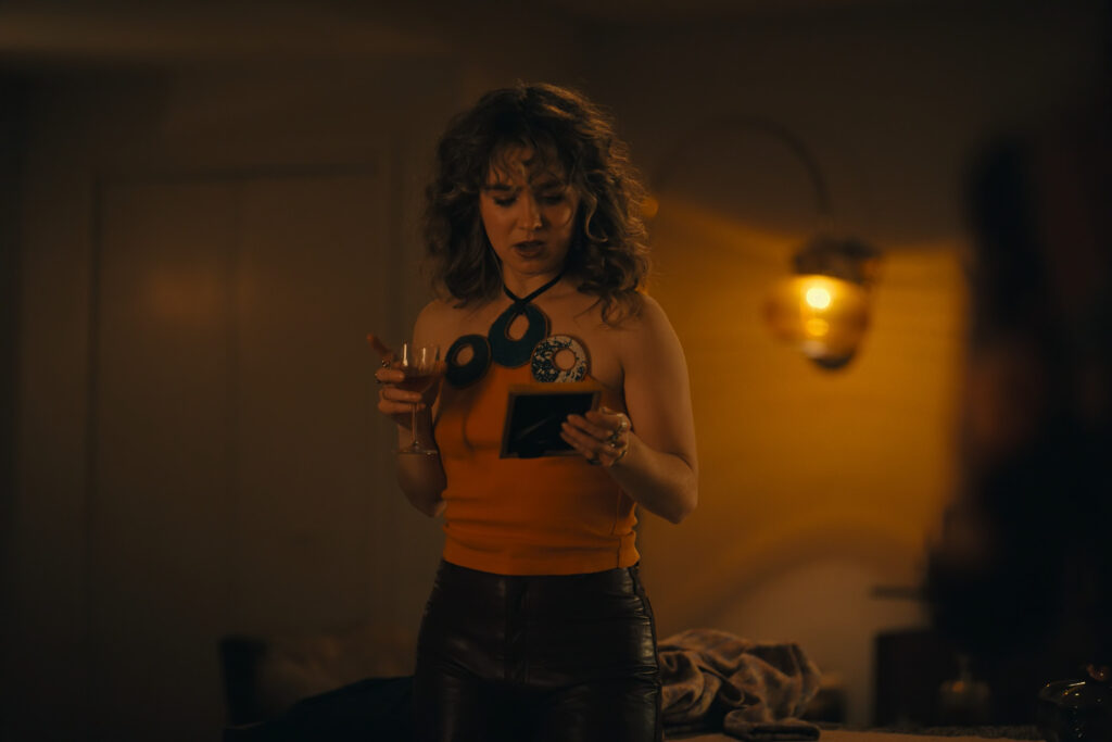 Haley Lu Richardson - PONIES S01E03