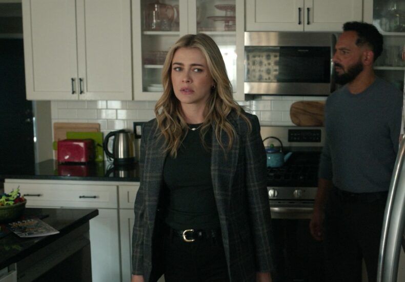 Melissa Roxburgh - The Hunting Party S02E04