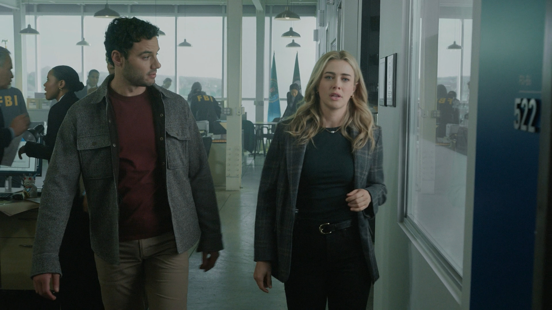 Melissa Roxburgh - The Hunting Party S02E04