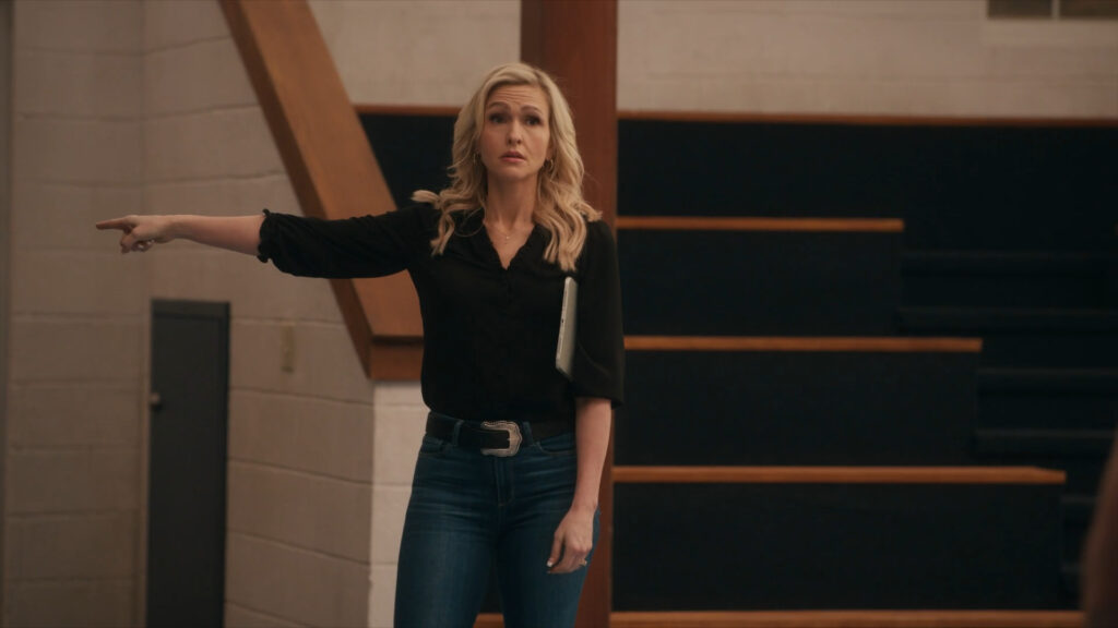Jenn Lyon - Stumble S01E10