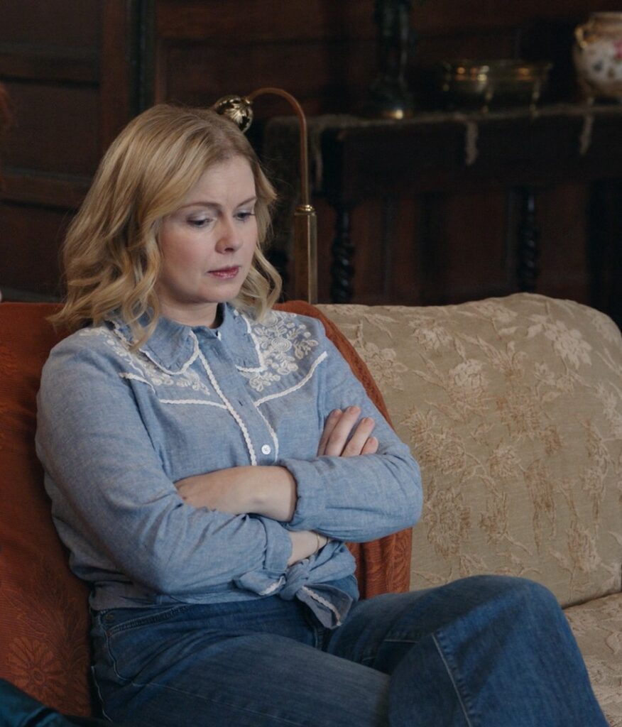 Rose McIver - Ghosts (2021) S05E15