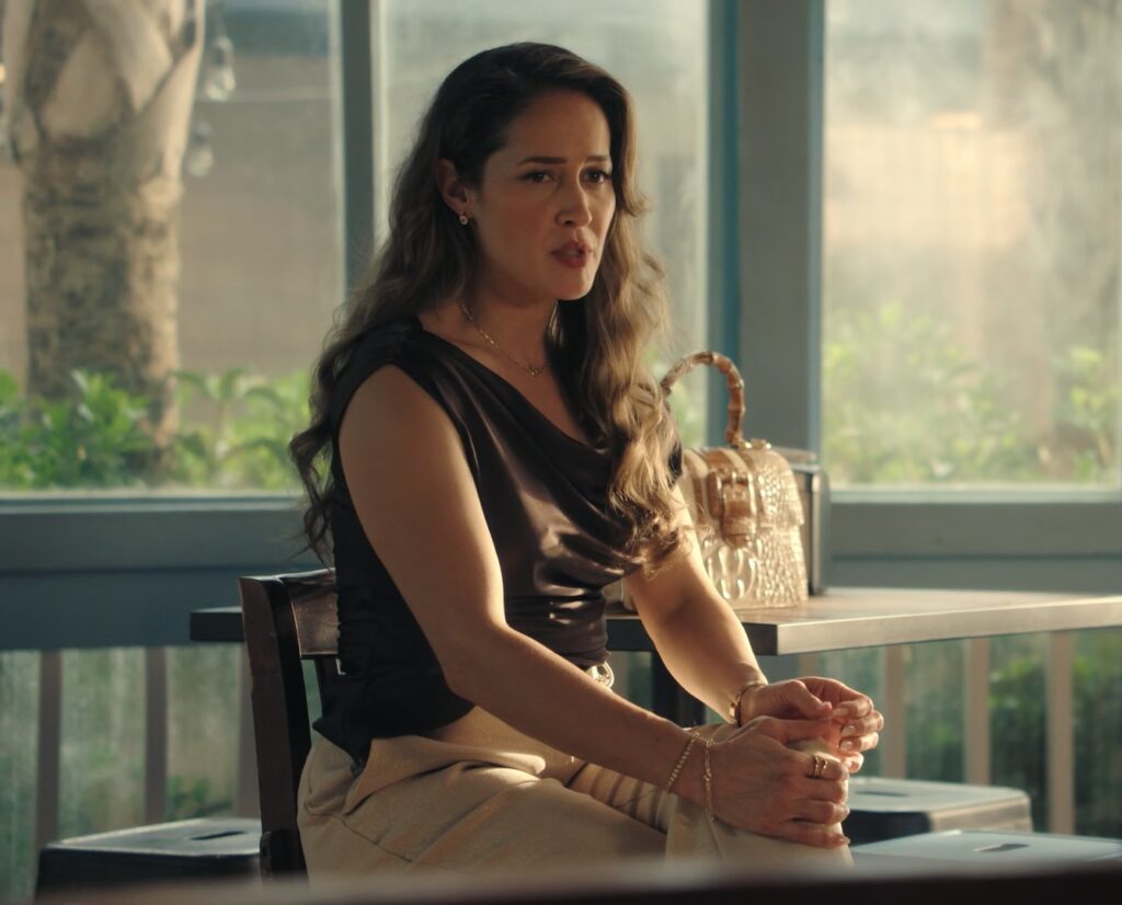 Jaina Lee Ortiz - R.J. Decker S01E09