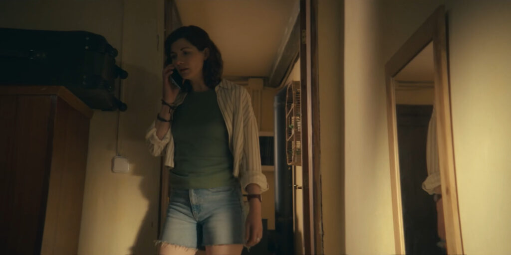 Jodie Whittaker - Frauds (2025) S01E02