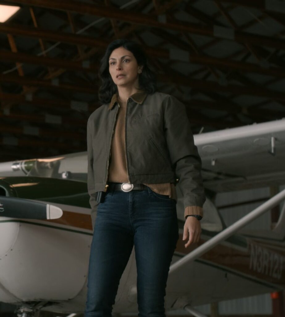 Morena Baccarin – Sheriff Country S01E20